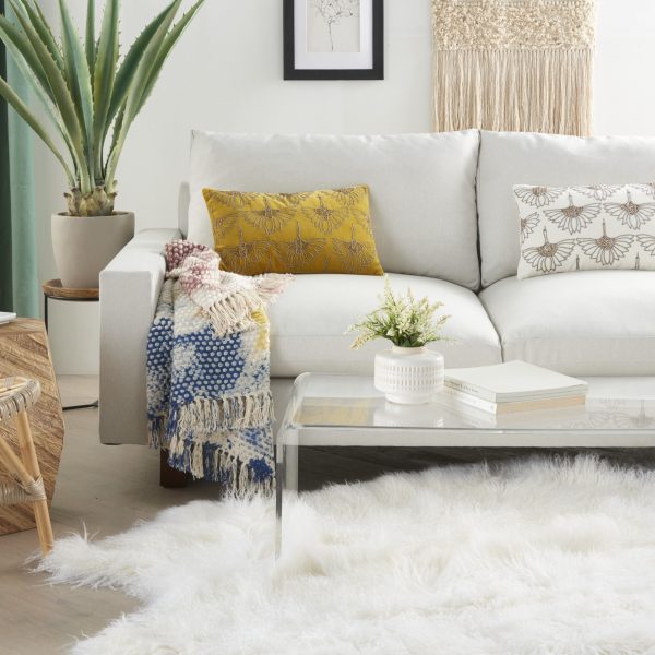 Brilliant Gold lumbar Pillow - Image 3