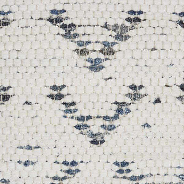 White And Denim Knubby Arrow Throw Pillow - Image 4