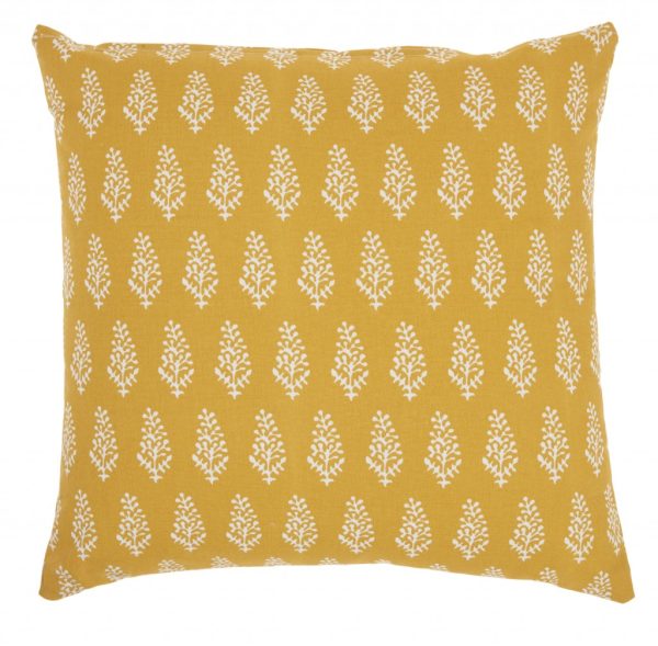 18" Yellow and White Coral Reef Pattern Throw Pillow - Image 2