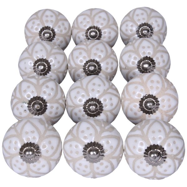 Set of 12 Vintage Beige and White Floral Ceramic Knobs - Image 2