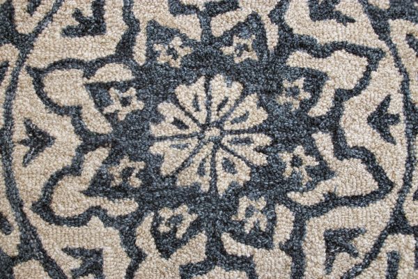 2?x 4?Navy and White Decorative Hearth Rug - Image 2