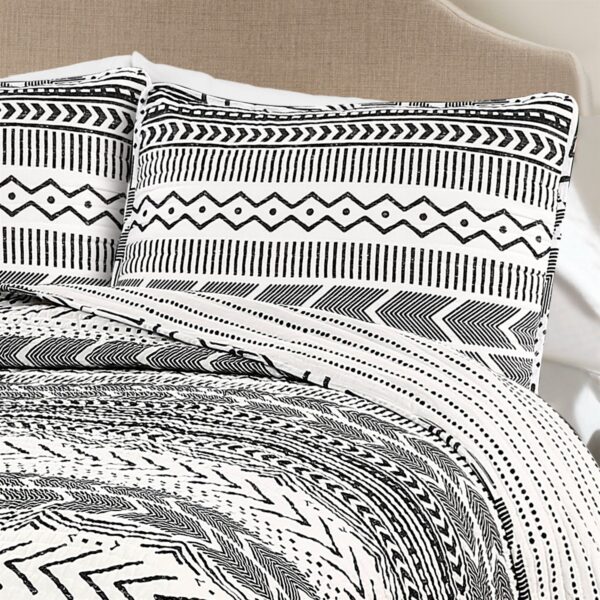 3 Piece Scandinavian Black White Reversible Cotton Set in King - Image 3