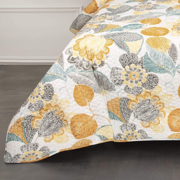 3 Piece Reversible Yellow Grey Floral Cotton Quilt Set in King Size - Image 5