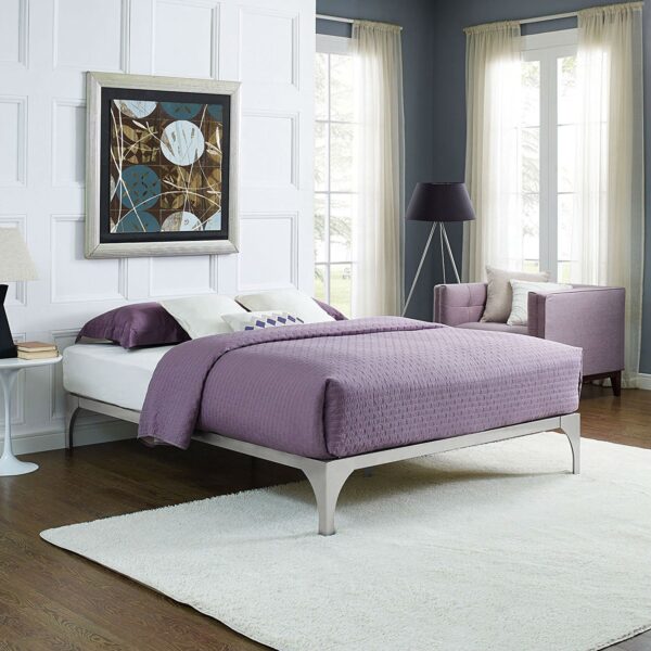 King size Modern Metal Platform Bed Frame in Silver Finish with Wood Slats - Image 4