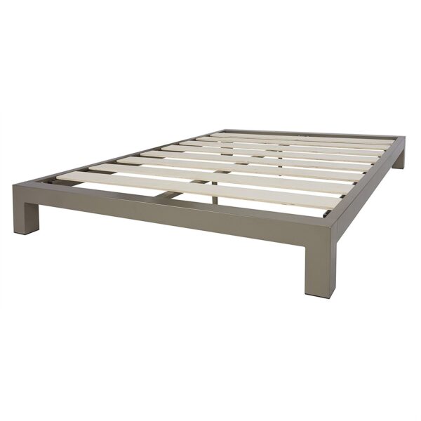 Queen size Champagne Metal Platform Bed Frame with Wood Slats - Image 3