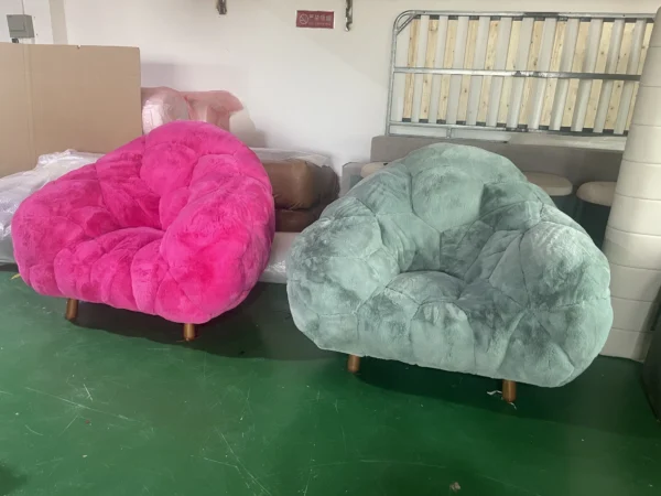 Ready to ship modern BOLOTAS ARMCHAIR with the mohair fabric for living room chairs - Image 4