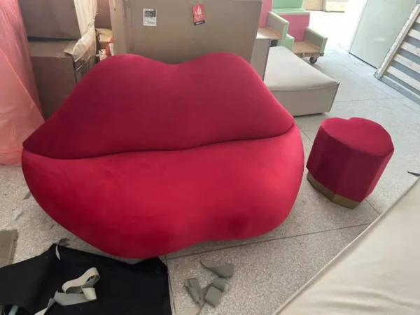 High quality modern living room furniture sofa Velvet fabric Lip sofa set furniture - Image 5