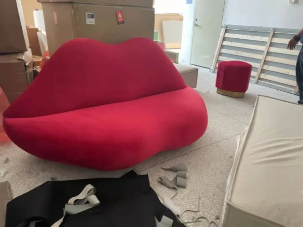 High quality modern living room furniture sofa Velvet fabric Lip sofa set furniture - Image 3