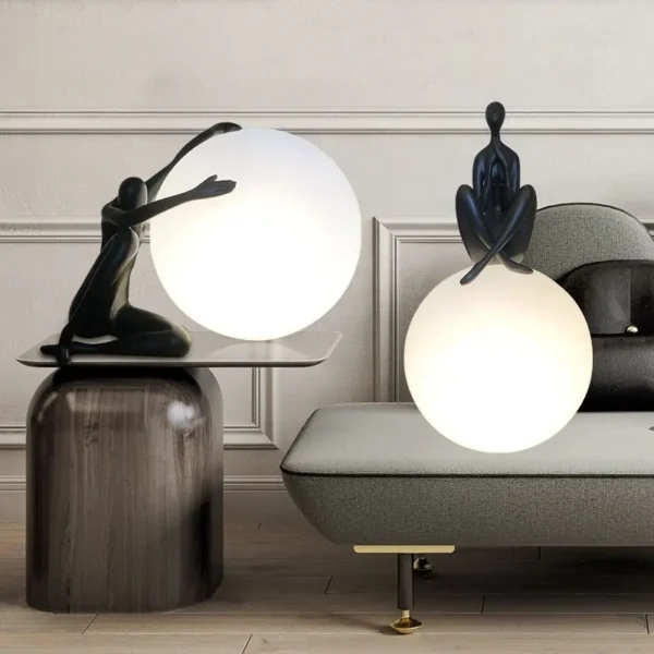 Living room home decor humanoid holding led table lamp resin minimalist desk lamp hotel bedroom bedside modern luxury table lamp - Image 6