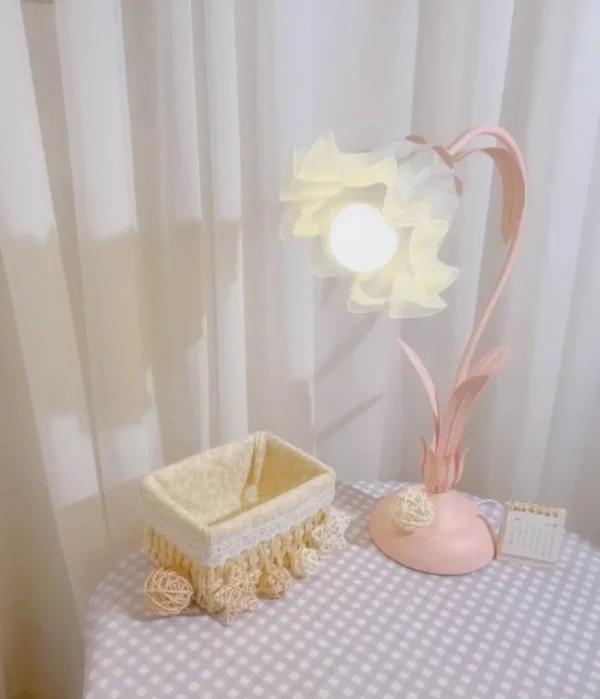 JYLIGHTING Modern Nordic Glass Table Lamp Flower-Shaped Bedside Lamp with LED for Bedroom AC Power Metal Shade - Image 4