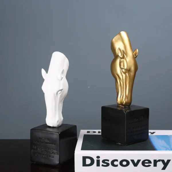 Porch Sculpture Decoration Resin Crafts Artifact Office Home Accessories Horse Head Sculpture Resin Craft Ornament - Image 4